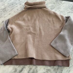 Miracle Ribbed Knit Sweater in Pink and Tan